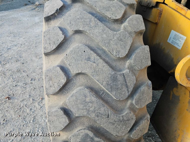 image for item EO7167 2015 John Deere 544K high lift wheel loader