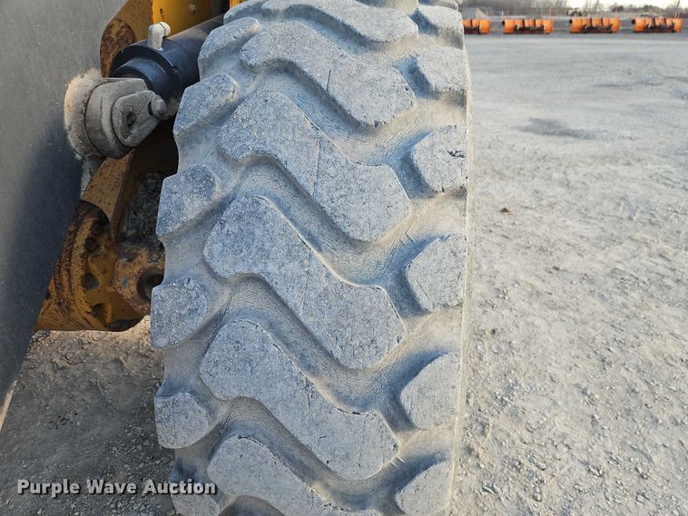 image for item EO7167 2015 John Deere 544K high lift wheel loader