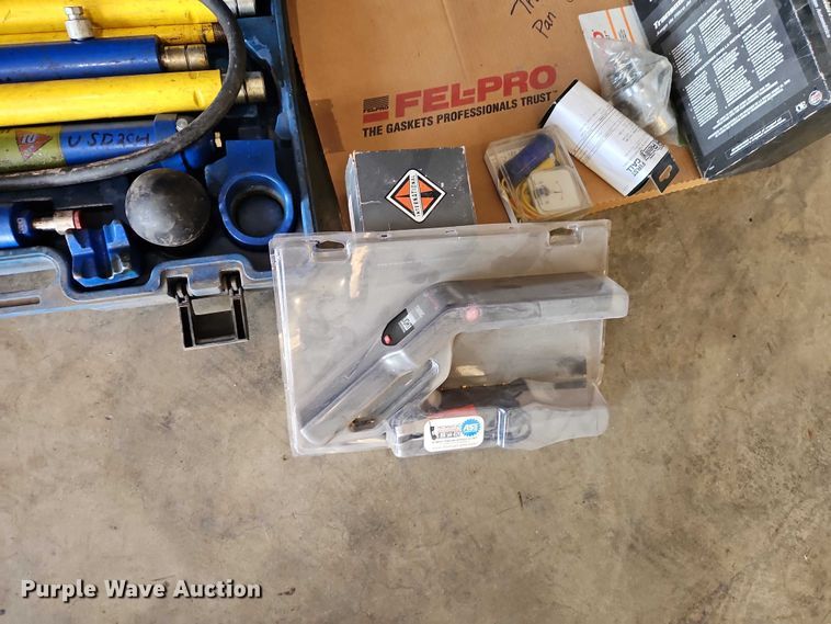 image for item EO7184 Tools