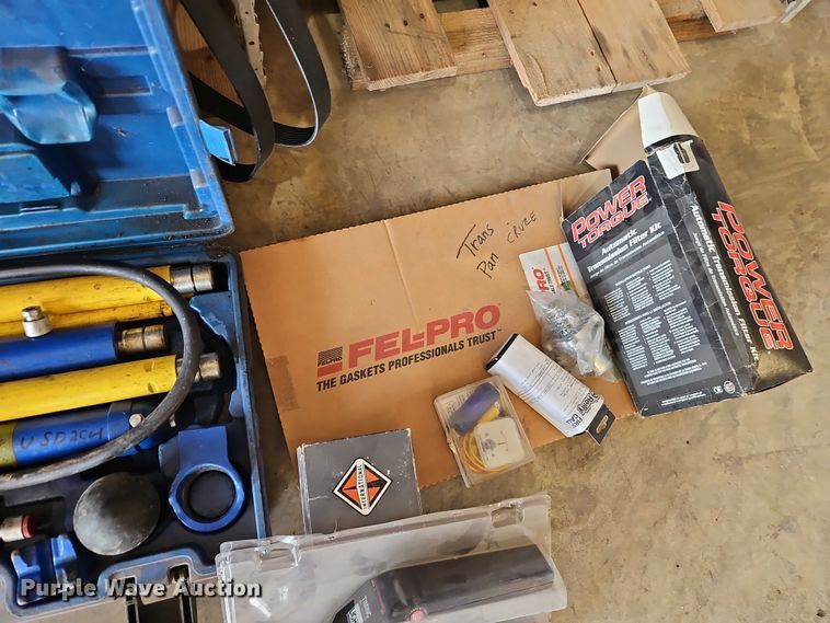 image for item EO7184 Tools