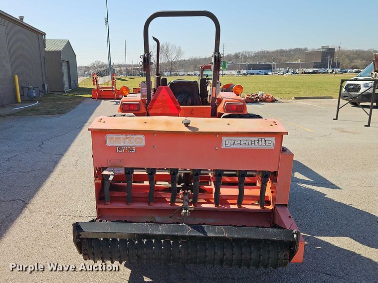 image for item EO7185 Kubota M5700 MFWD tractor