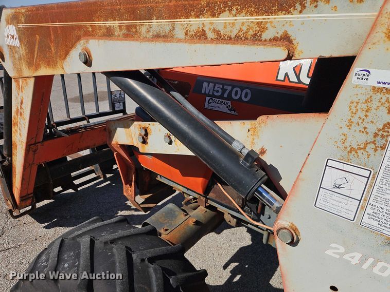 image for item EO7185 Kubota M5700 MFWD tractor