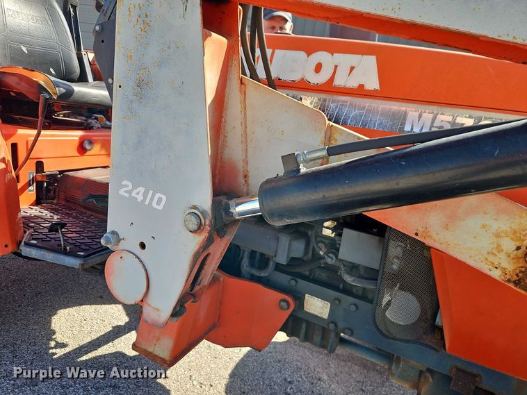 image for item EO7185 Kubota M5700 MFWD tractor