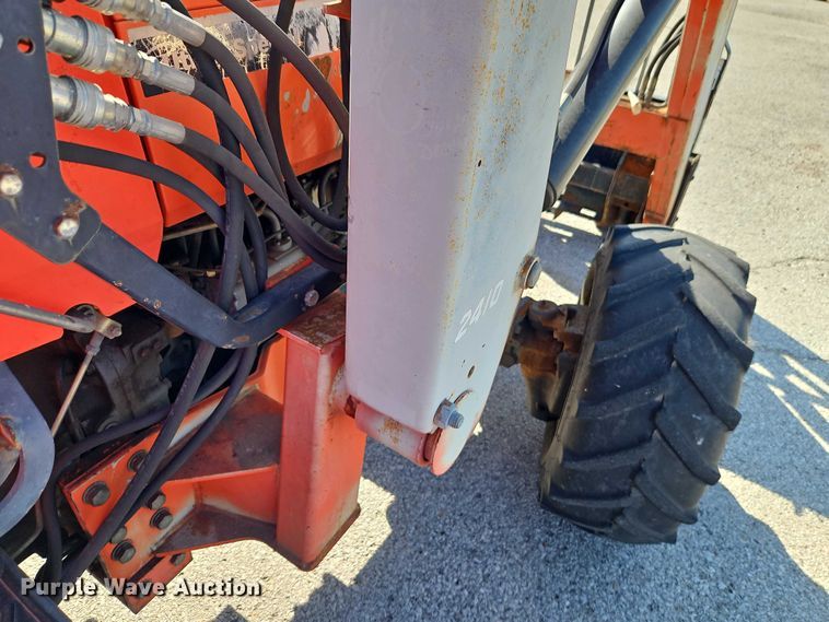 image for item EO7185 Kubota M5700 MFWD tractor