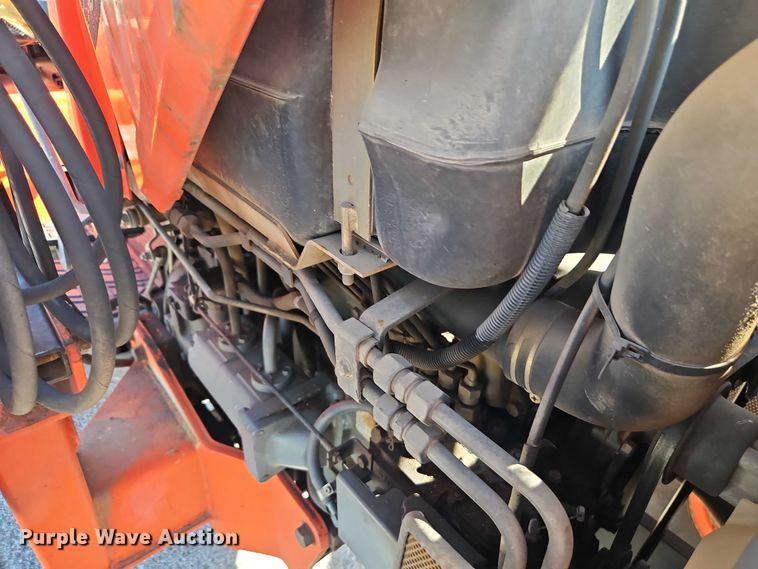 image for item EO7185 Kubota M5700 MFWD tractor