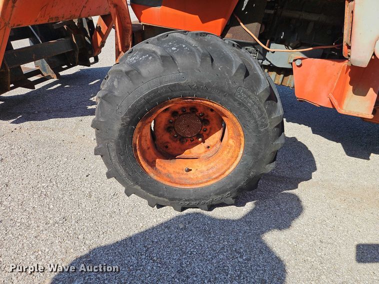 image for item EO7185 Kubota M5700 MFWD tractor