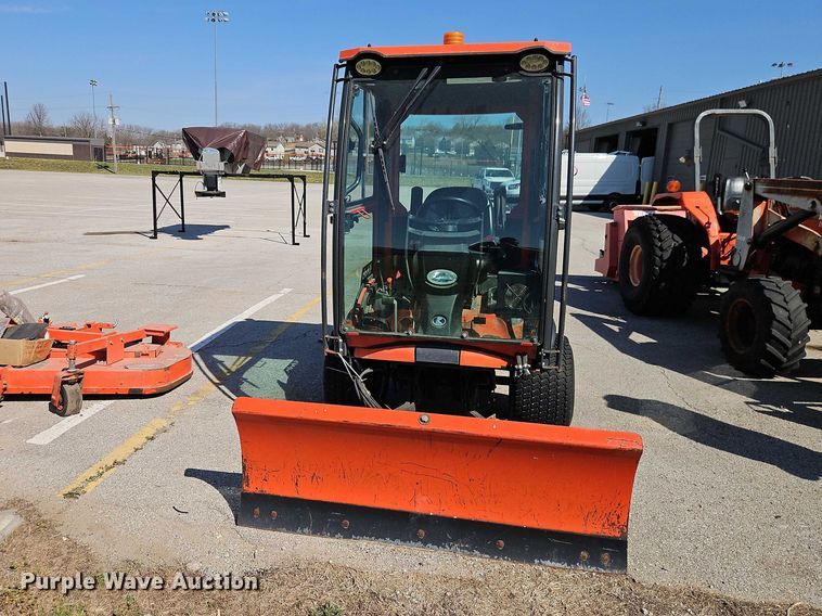 image for item EO7186 Kubota F3990 lawn mower