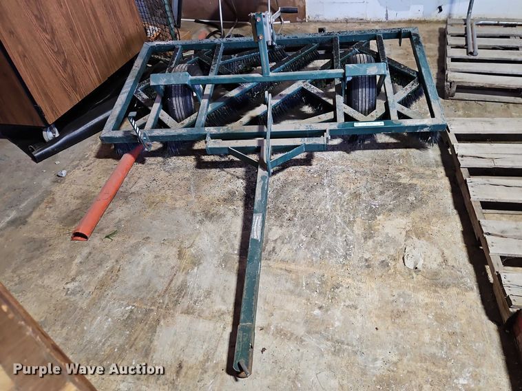 image for item EO7187 GreensGroomer turf groomer