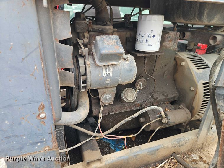 image for item EO7204 1993 Chevrolet C3500 flatbed pickup truck