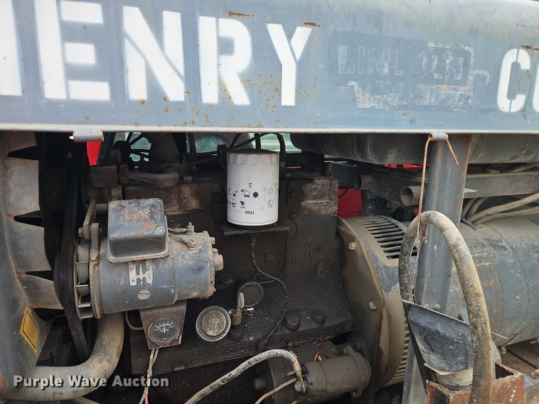 image for item EO7204 1993 Chevrolet C3500 flatbed pickup truck