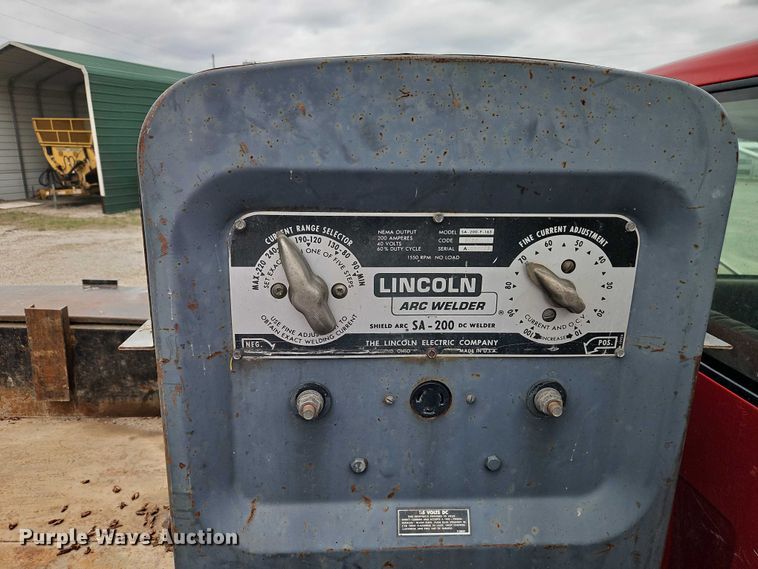 image for item EO7204 1993 Chevrolet C3500 flatbed pickup truck