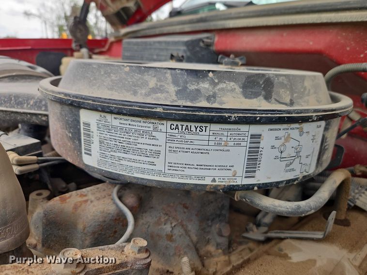 image for item EO7204 1993 Chevrolet C3500 flatbed pickup truck