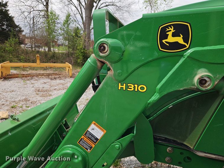 image for item EO7205 John Deere 6125R MFWD tractor