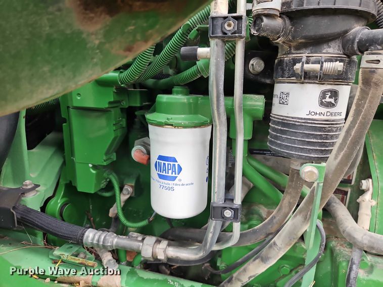 image for item EO7205 John Deere 6125R MFWD tractor