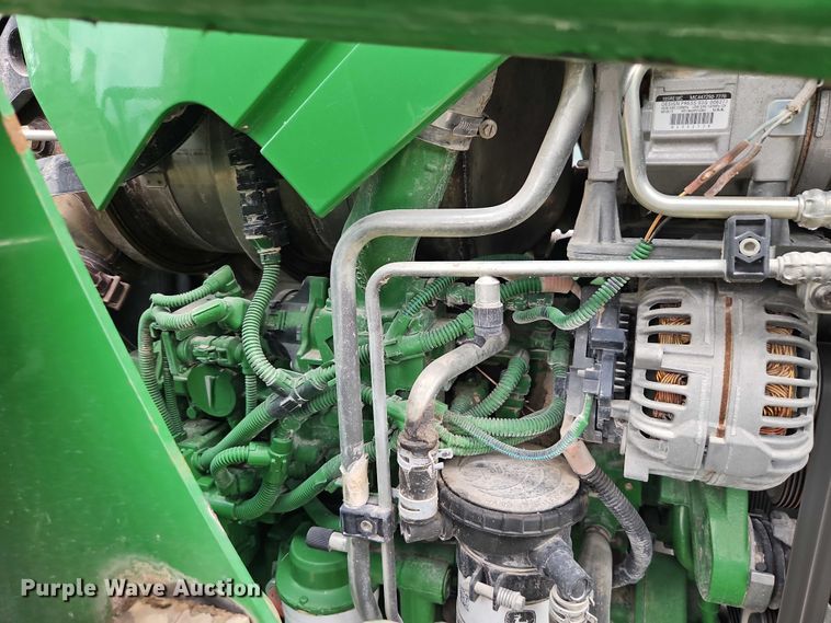 image for item EO7205 John Deere 6125R MFWD tractor