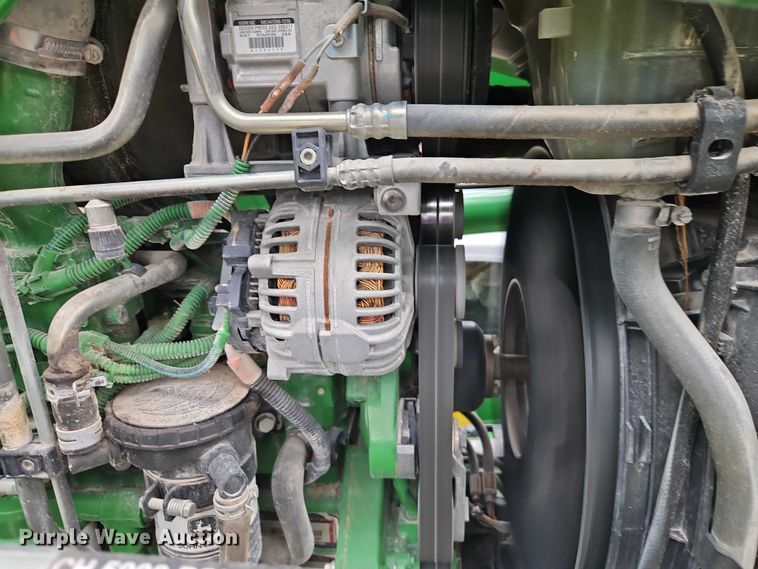 image for item EO7205 John Deere 6125R MFWD tractor