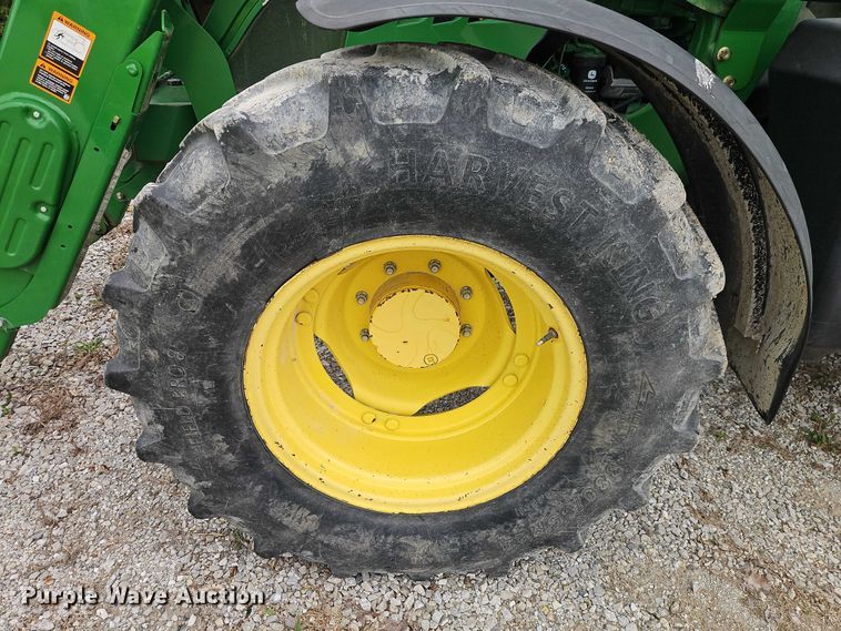 image for item EO7205 John Deere 6125R MFWD tractor
