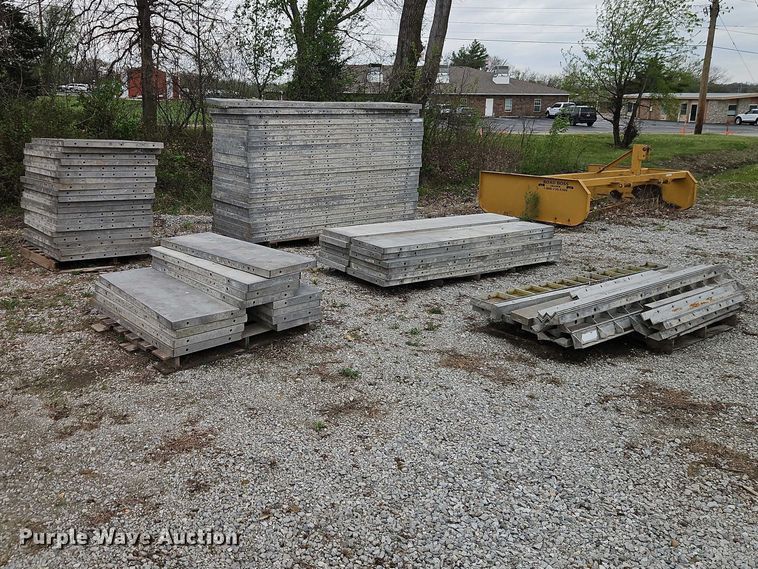 image for item EO7207 Aluminum concrete forms