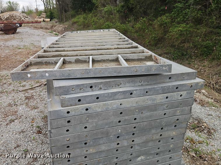 image for item EO7207 Aluminum concrete forms
