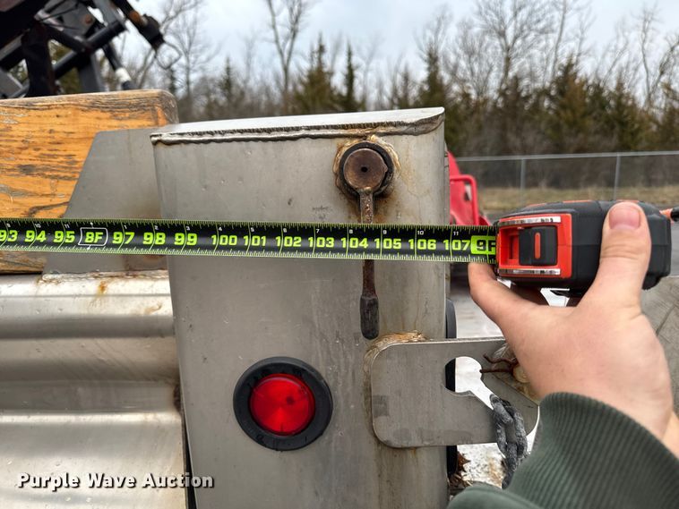 image for item EQ5001 2014 Ford F450 Super Duty dump flatbed truck