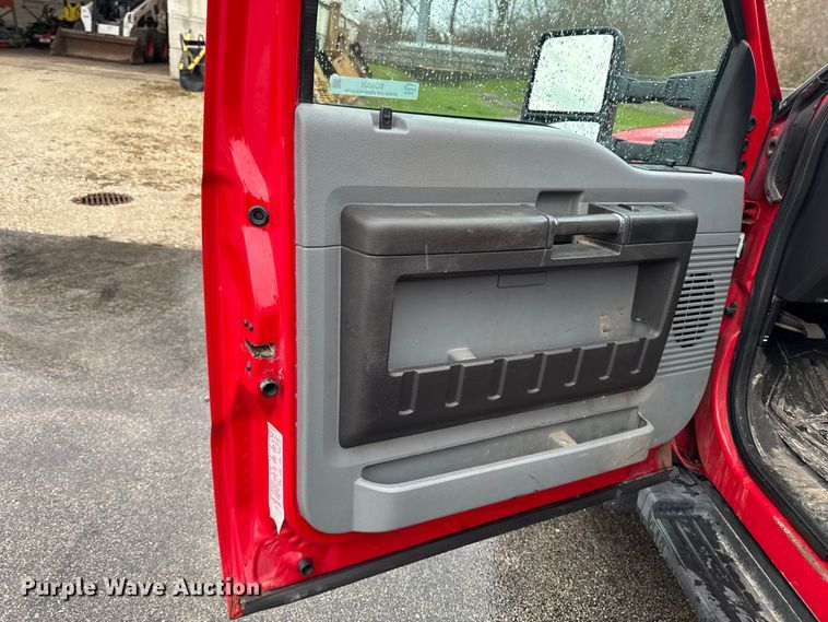 image for item EQ5001 2014 Ford F450 Super Duty dump flatbed truck