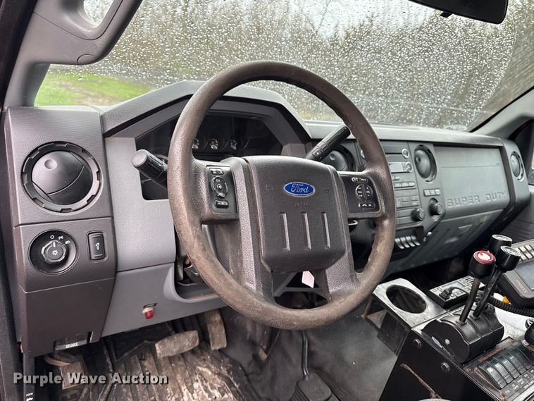 image for item EQ5001 2014 Ford F450 Super Duty dump flatbed truck