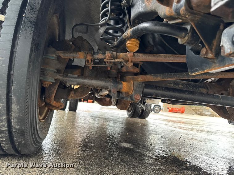 image for item EQ5001 2014 Ford F450 Super Duty dump flatbed truck