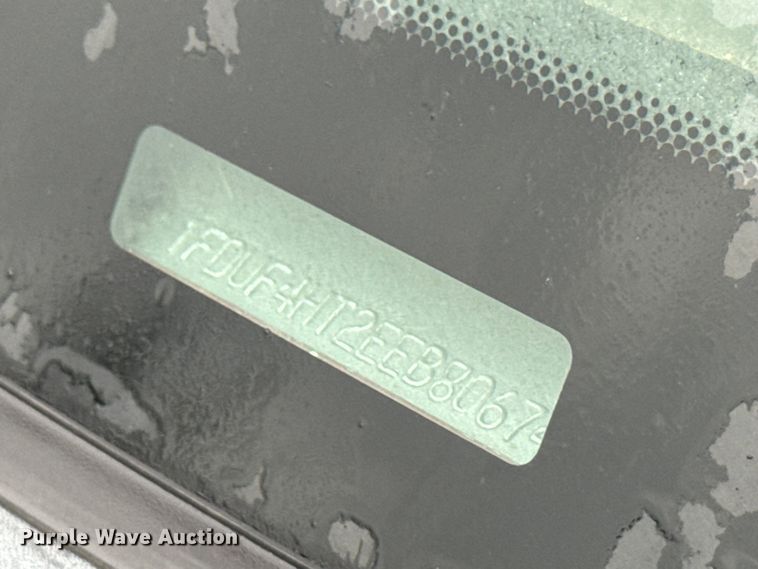 image for item EQ5001 2014 Ford F450 Super Duty dump flatbed truck