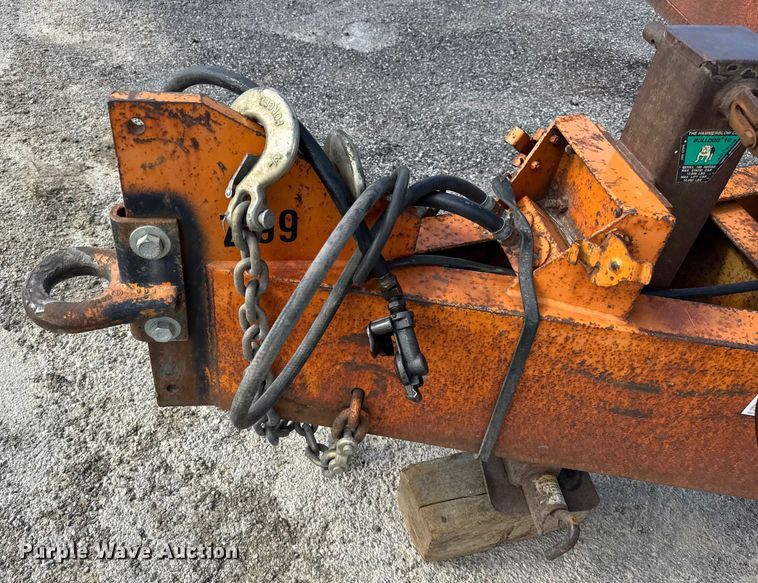 image for item ER0143 1985 Wisconsin 35-20 equipment trailer