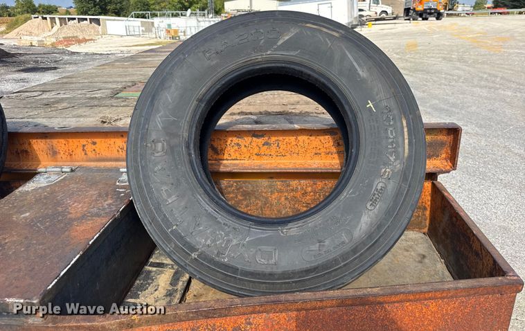 image for item ER0143 1985 Wisconsin 35-20 equipment trailer