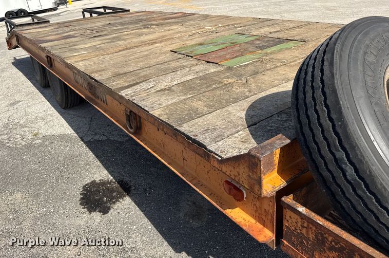 image for item ER0143 1985 Wisconsin 35-20 equipment trailer