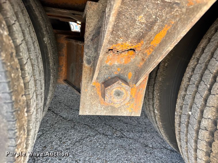 image for item ER0143 1985 Wisconsin 35-20 equipment trailer