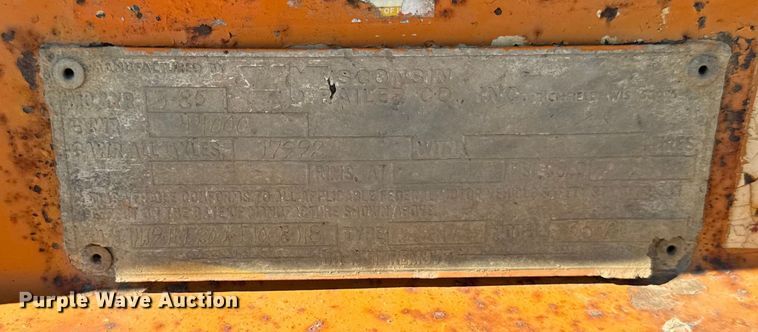image for item ER0143 1985 Wisconsin 35-20 equipment trailer