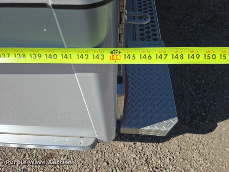 image for item ES2999 1997 Chevrolet Lifeline Express 3500 ambulance