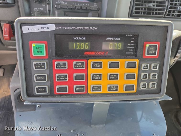 image for item ES2999 1997 Chevrolet Lifeline Express 3500 ambulance