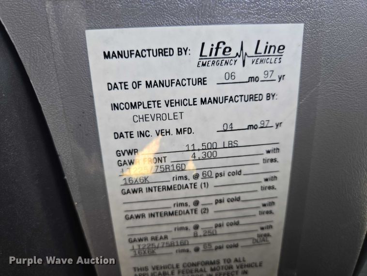 image for item ES2999 1997 Chevrolet Lifeline Express 3500 ambulance