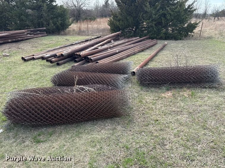 image for item ES5637 (6) rolls of chain link fence