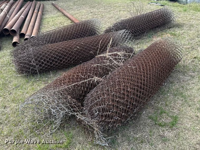 image for item ES5637 (6) rolls of chain link fence