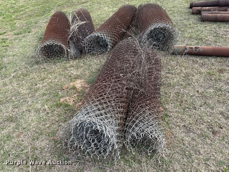 image for item ES5637 (6) rolls of chain link fence