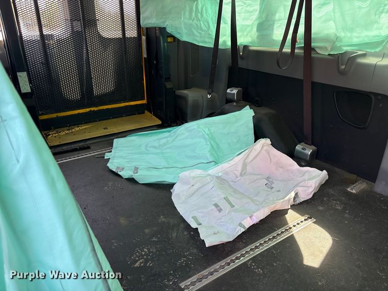 image for item ES8706 2017 Ford Transit 350 Wagon handicap accessible van