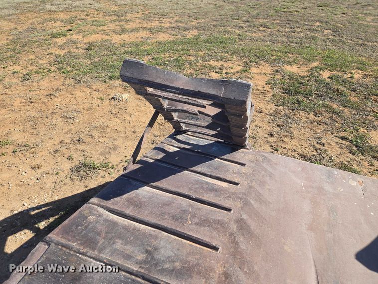 image for item ET1459 1999 Atoka Trailer Mfg. 18-DE-35-2 drop deck equipment trailer