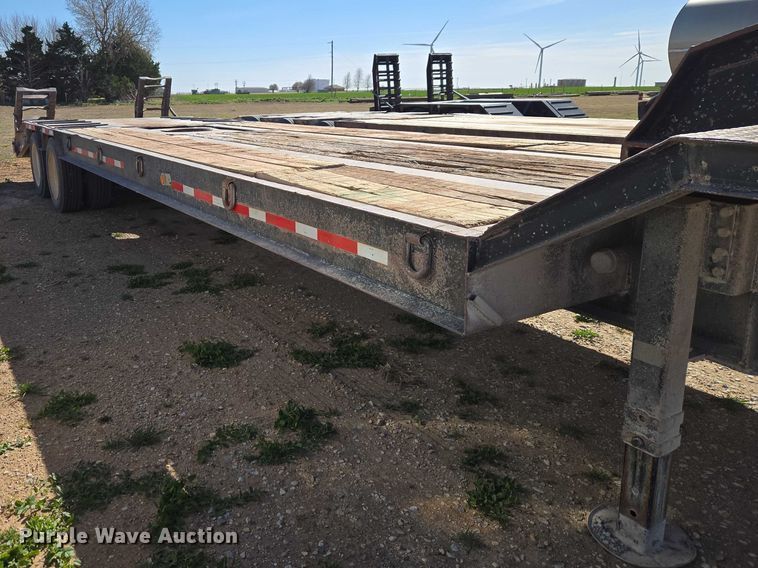 image for item ET1459 1999 Atoka Trailer Mfg. 18-DE-35-2 drop deck equipment trailer