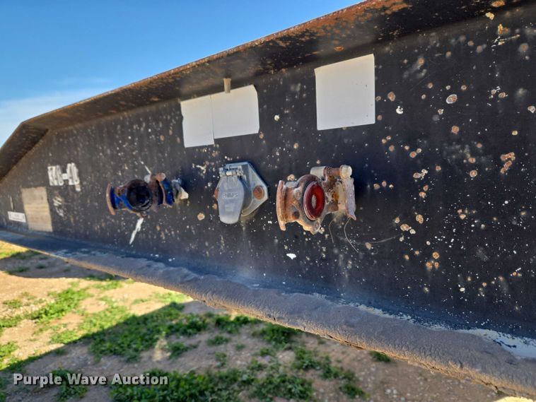 image for item ET1459 1999 Atoka Trailer Mfg. 18-DE-35-2 drop deck equipment trailer