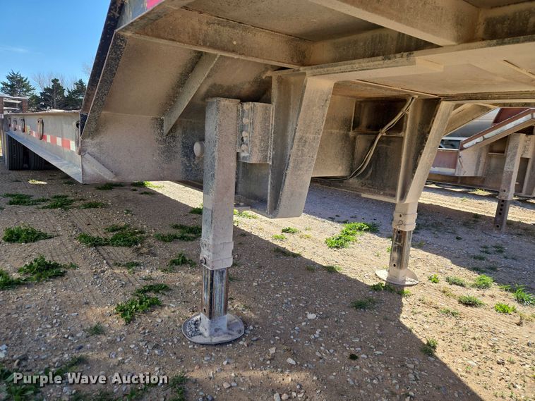 image for item ET1459 1999 Atoka Trailer Mfg. 18-DE-35-2 drop deck equipment trailer