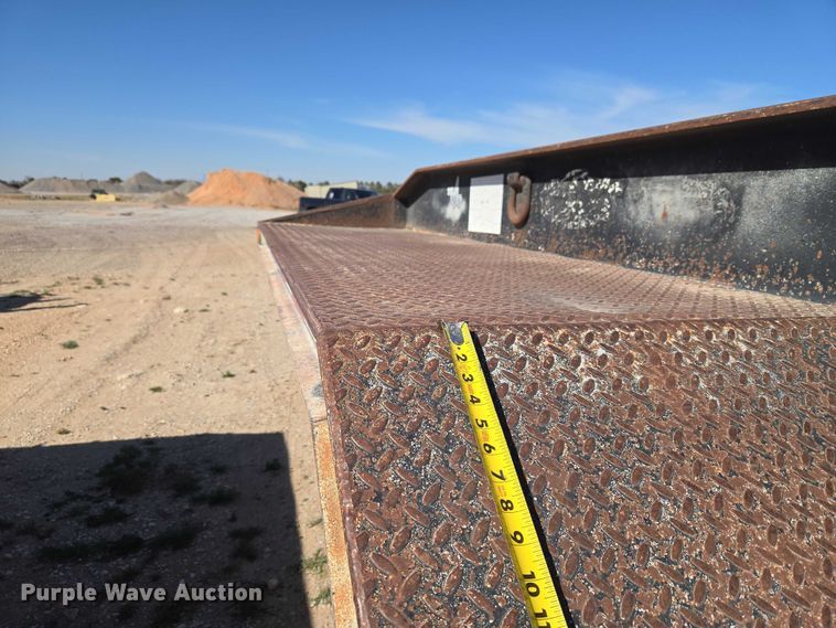 image for item ET1459 1999 Atoka Trailer Mfg. 18-DE-35-2 drop deck equipment trailer