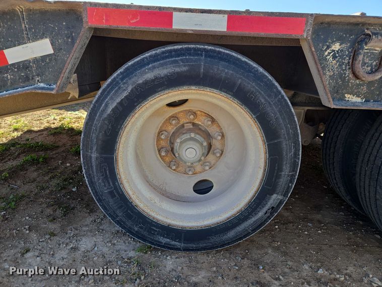 image for item ET1459 1999 Atoka Trailer Mfg. 18-DE-35-2 drop deck equipment trailer