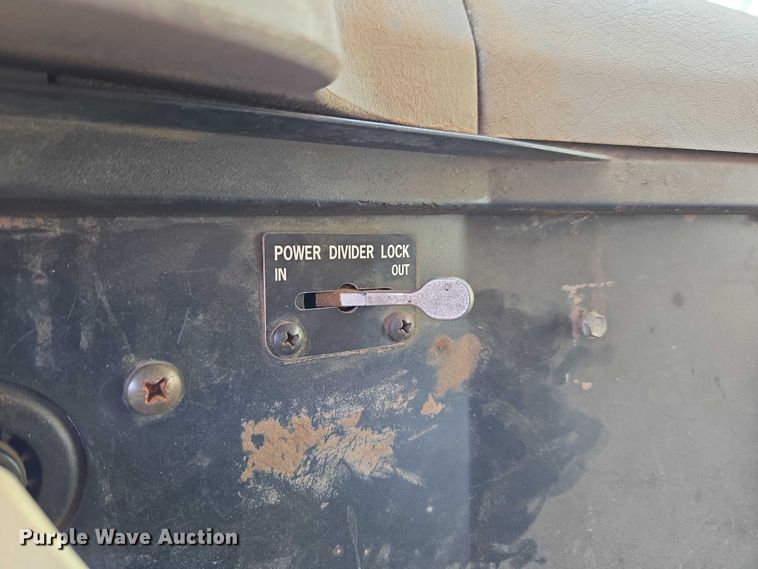 image for item ET1461 2001 International F-4900 dump truck