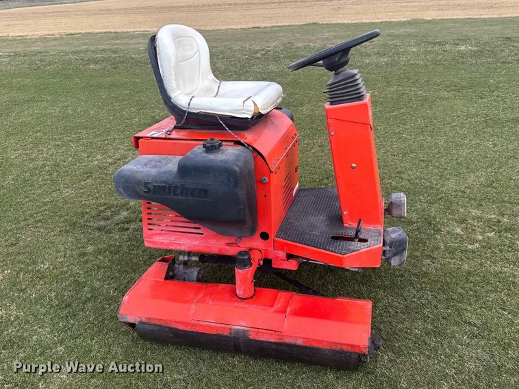 image for item ET1745 Smithco Speed Boss Tournament Ultra greens roller