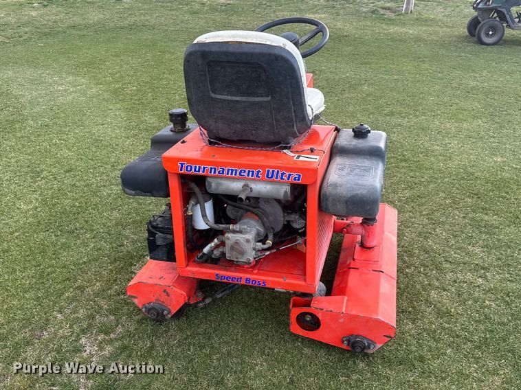 image for item ET1745 Smithco Speed Boss Tournament Ultra greens roller