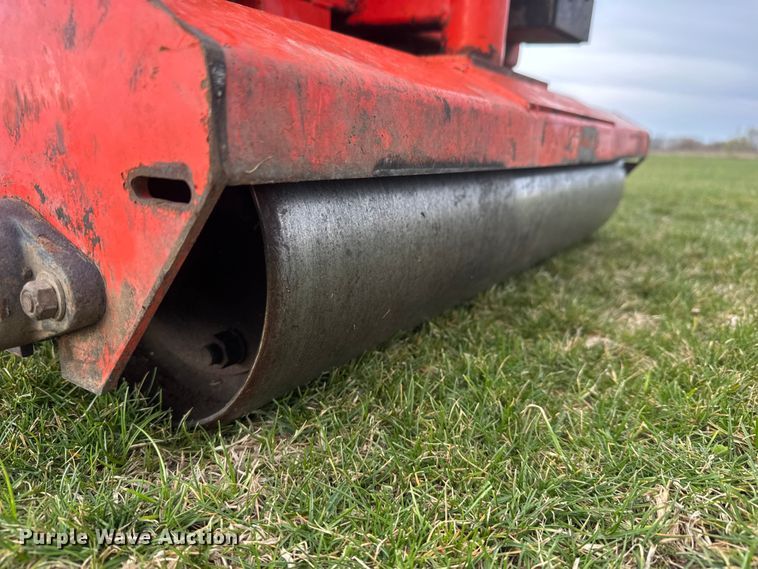 image for item ET1745 Smithco Speed Boss Tournament Ultra greens roller